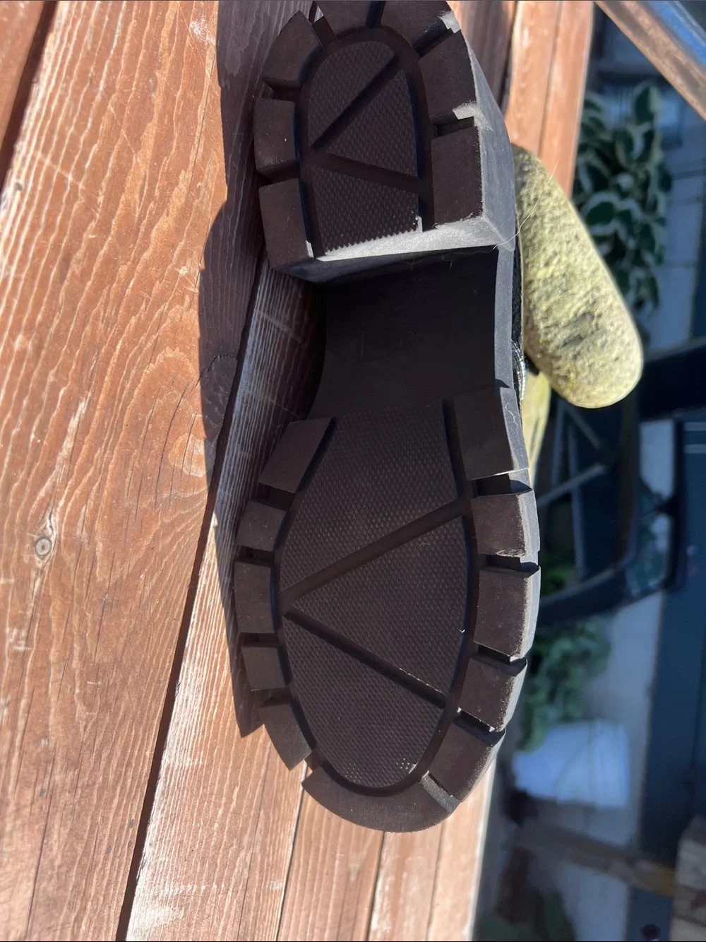 Source Unknown Black Patent Platform Lace-Up Shoes